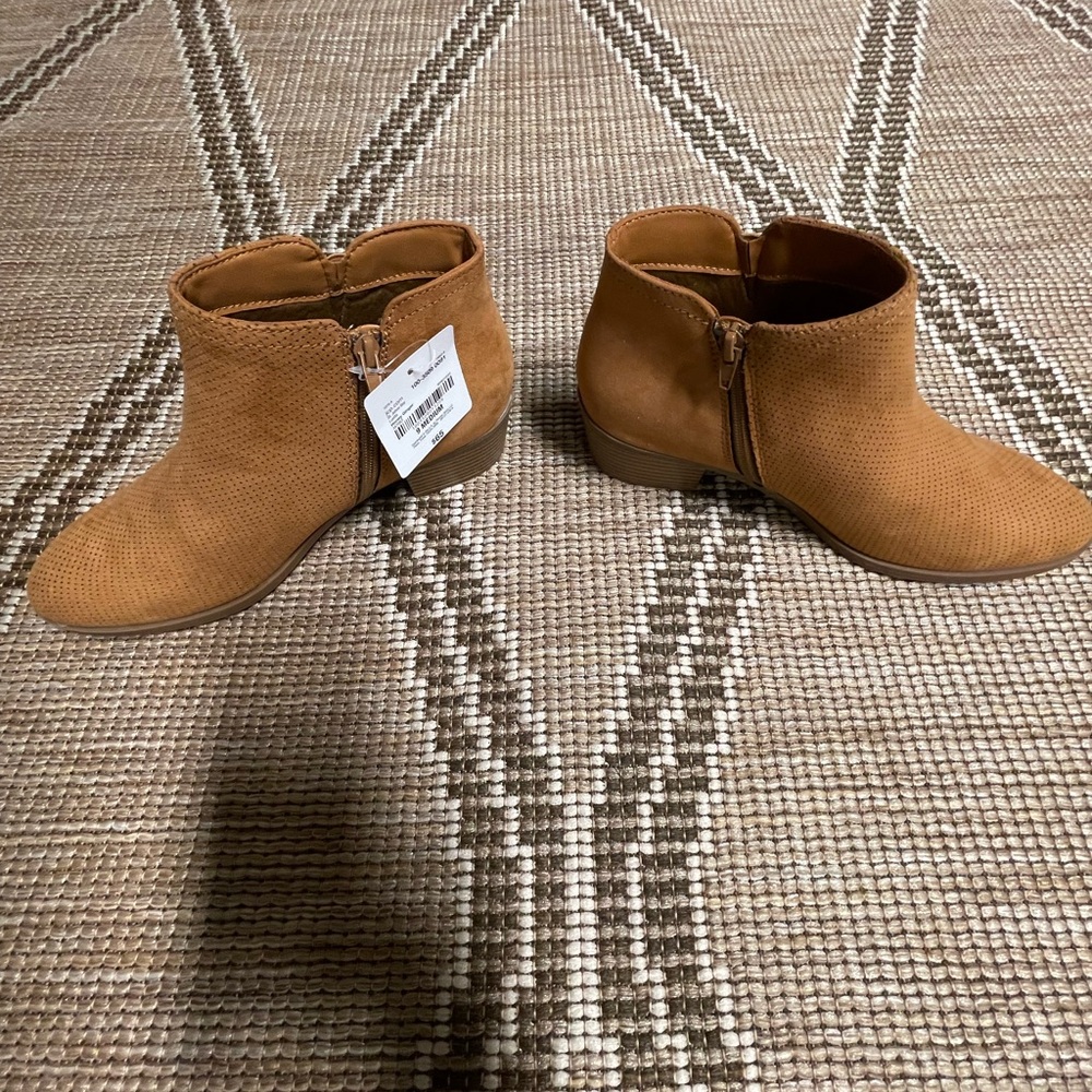 Womans Brown Ankle Boots
